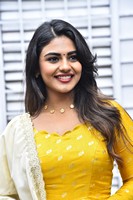 Nayan Sarika Pictures